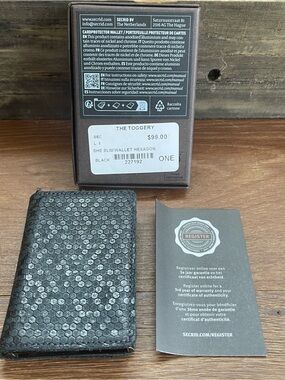 Secrid Slimwallet Hexagon Black RFID Wallet